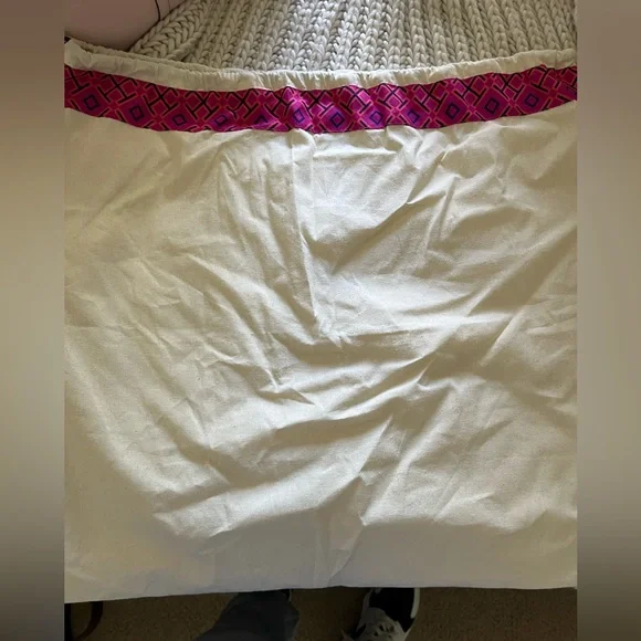 Tory Burch purse. - Picture 6 of 12